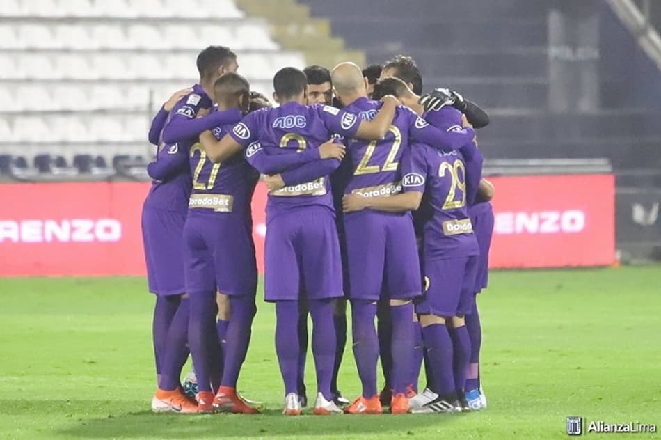 Universitario empata e diferença na ponta do Descentralizado diminui