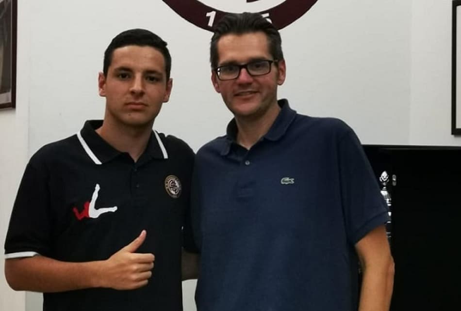 Destaque na base do São Bernardo FC, Arthur Paiva assina com Livorno