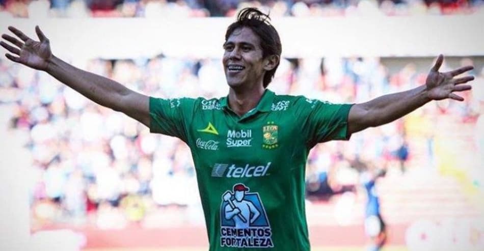 Clube da Espanha vai se reunir com mexicanos por jovem atacante