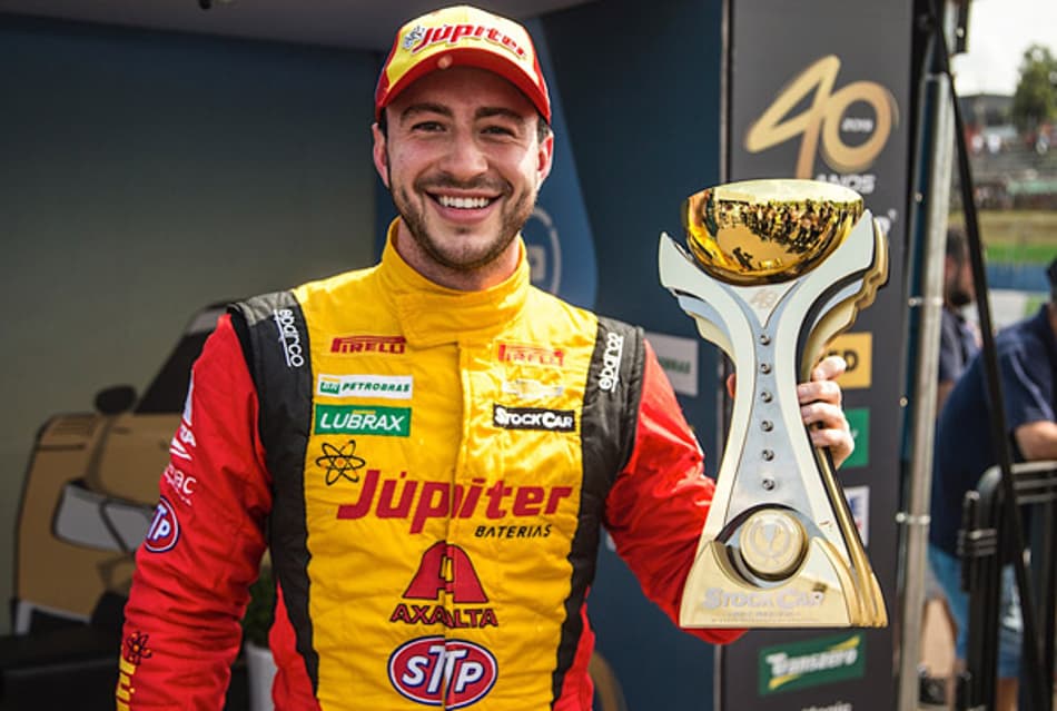 Gabriel Casagrande faz a pole da Stock Car em Cascavel