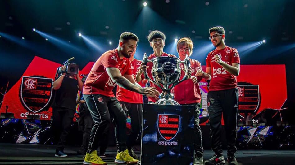 Flamengo eSports é o 2º time do cenário mais comentado no mês
