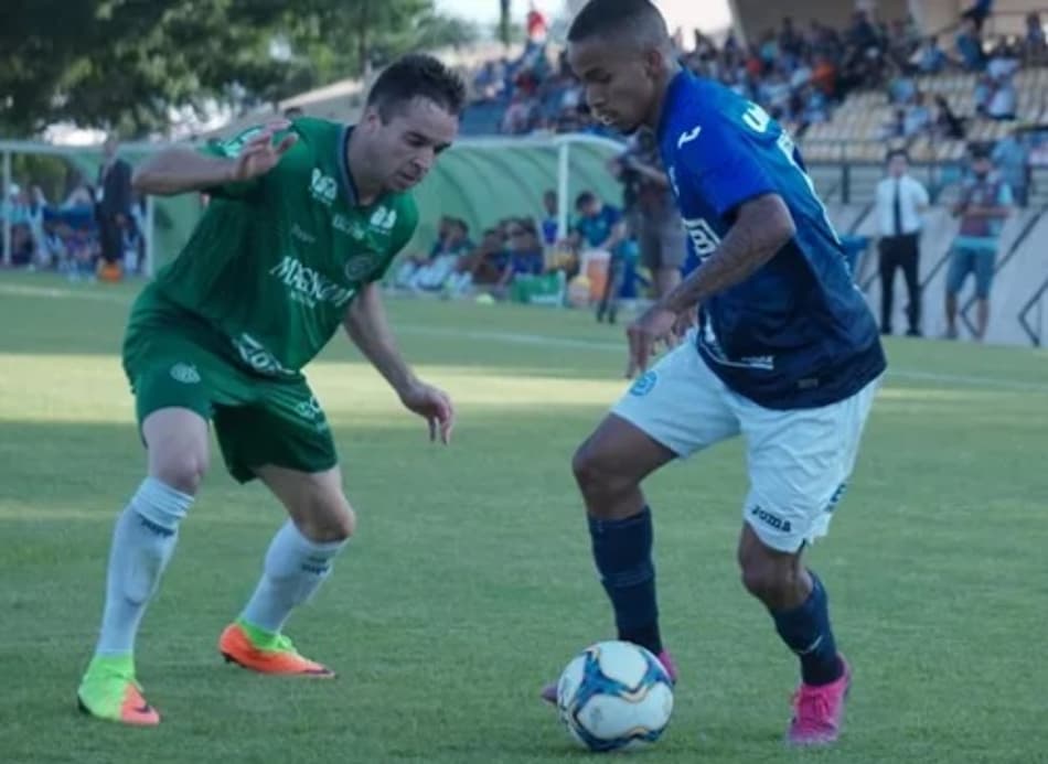 Guarani e São Bento apenas empatam no Walter Ribeiro