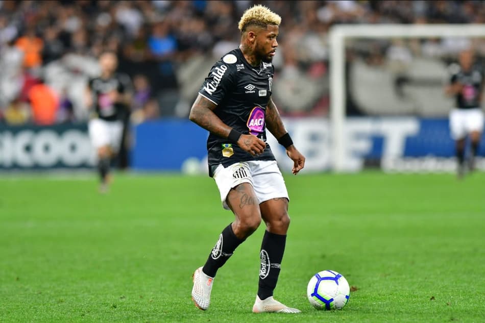 ATUAÇÕES: Everson e Marinho são os melhores do Santos em empate