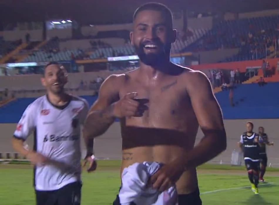 Vila Nova x Brasil de Pelotas - Ari