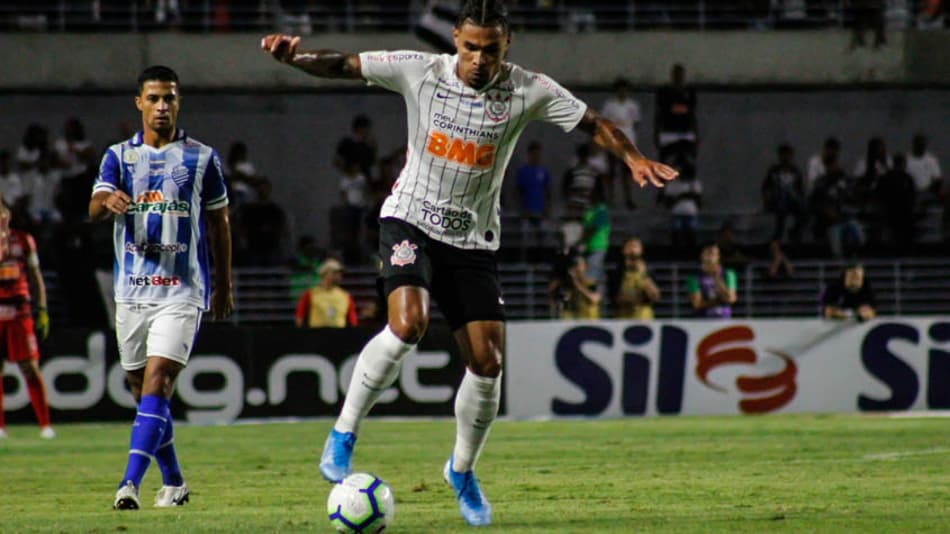 ATUAÇÕES: Corinthians faz partida sem brilho em nova derrota no Brasileiro