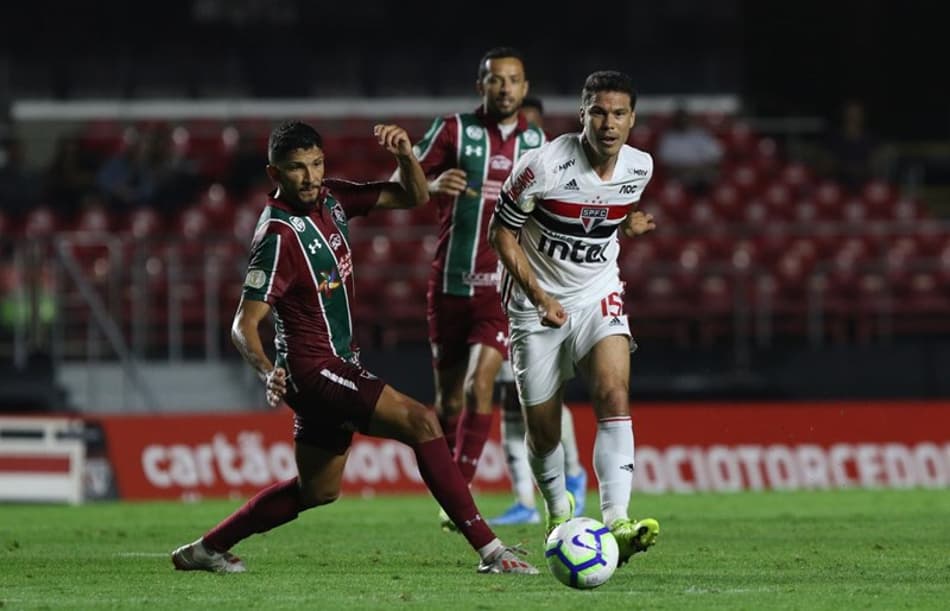 São Paulo x Fluminense - Hernanes