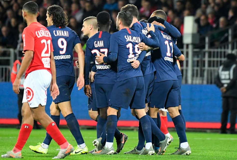 PSG bate o Brest fora de casa e segue com folga na liderança do Francês