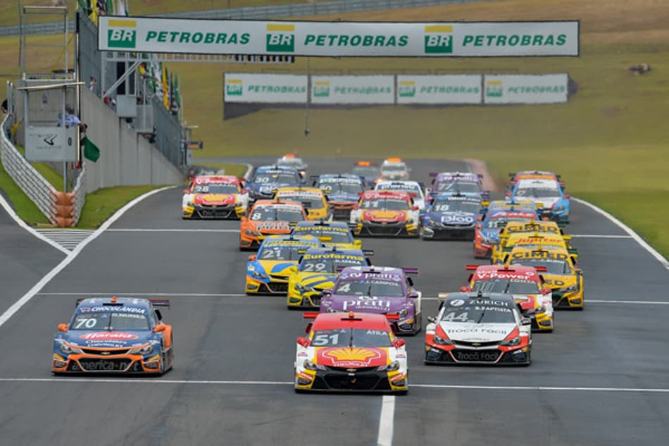Stock Car “quebra paradigma” e já tem terceira montadora acertada para 2021