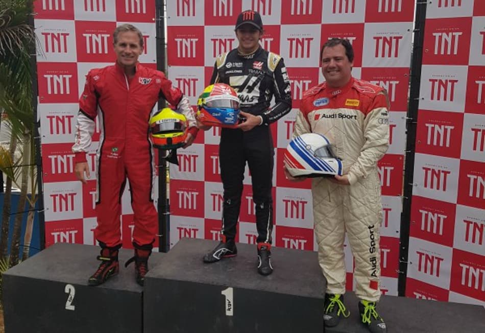 Pietro Fittipaldi disputa Desafio TNT de Kart com Felipe Giaffone e Rony Gomes