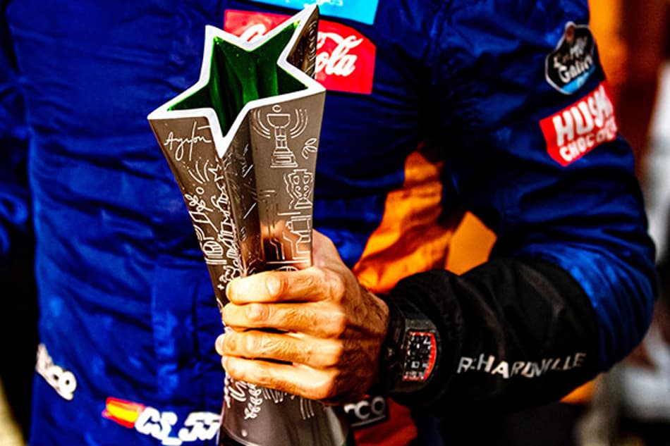 Troféu do GP do Brasil homenageou as 41 vitórias de Ayrton Senna na F1