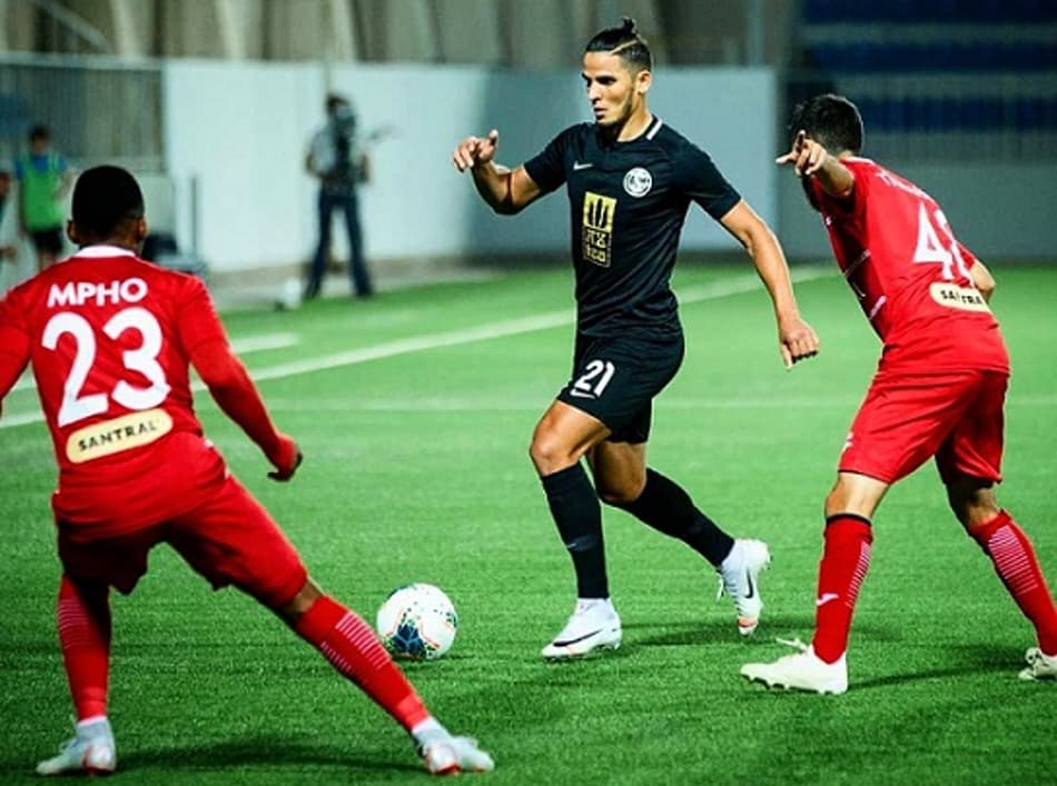 Brasileiro Erico da Silva comemora retorno aos gramados no Azerbaijão