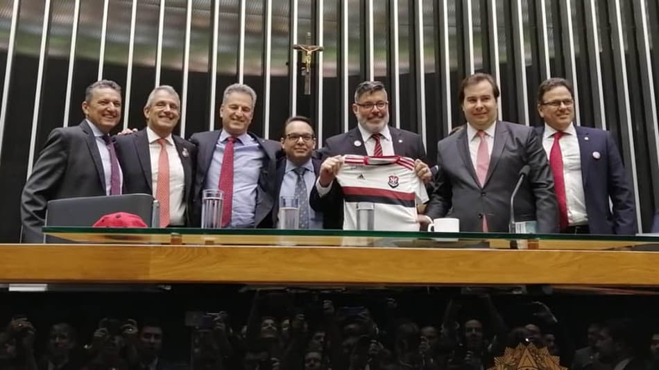 Flamengo é homenageado na Câmara dos Deputados, e Frota inaugura gabinete rubro-negro