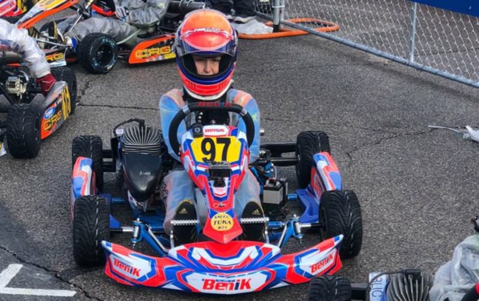 Enzo Vidmontiene é destaque no SKUSA entre os oito melhores na final