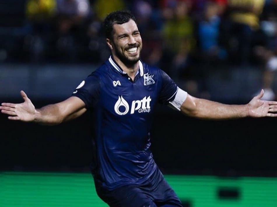 Brasileiro é eleito pelo terceiro ano o melhor da posição na Tailândia