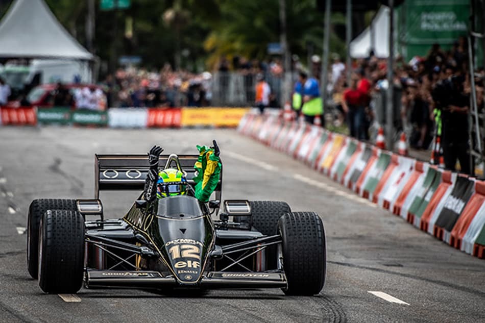 VÍDEO: Fórmula 1 invade o Parque do Ibirapuera com o F1 Festival Tributo a Senna