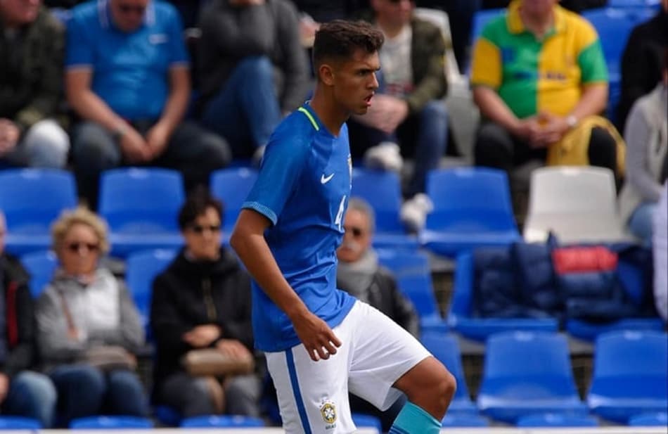Zagueiro do São Paulo é convocado para a Seleção Brasileira sub-20