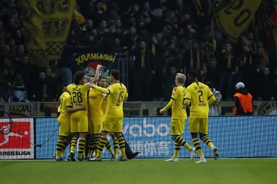 No sufoco, Dortmund volta a vencer e bate Hertha Berlin pela Bundesliga