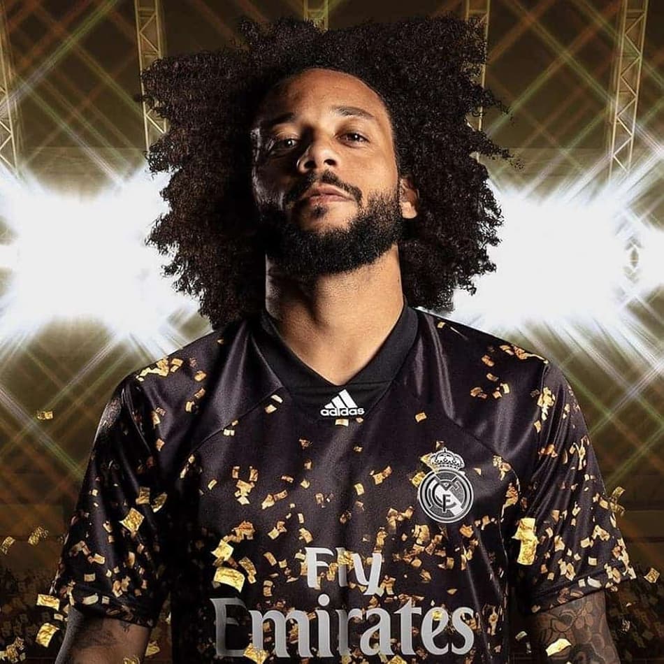 Real Madrid lança camisa especial criada em parceria entre Adidas e EA Sports