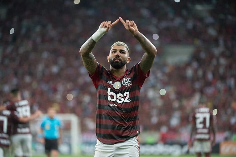 Gabigol pode igualar marca de Romário em seu primeiro ano de Flamengo