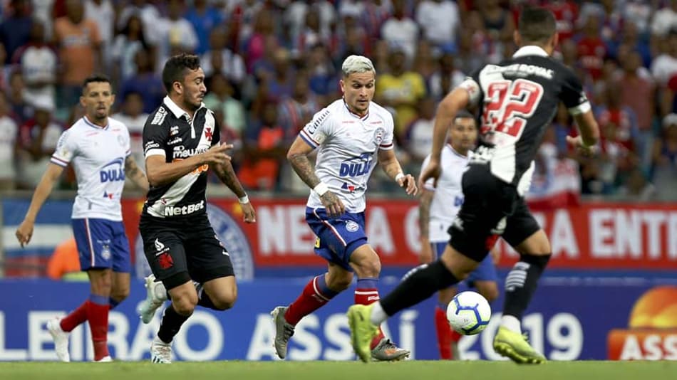 Roger Machado fala sobre as vaias da torcida do Bahia: 'Elas são justas'