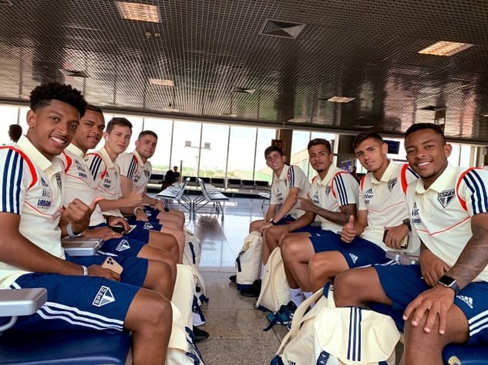 Com a vida definida no Brasileirão, São Paulo pega CSA de olho no futuro