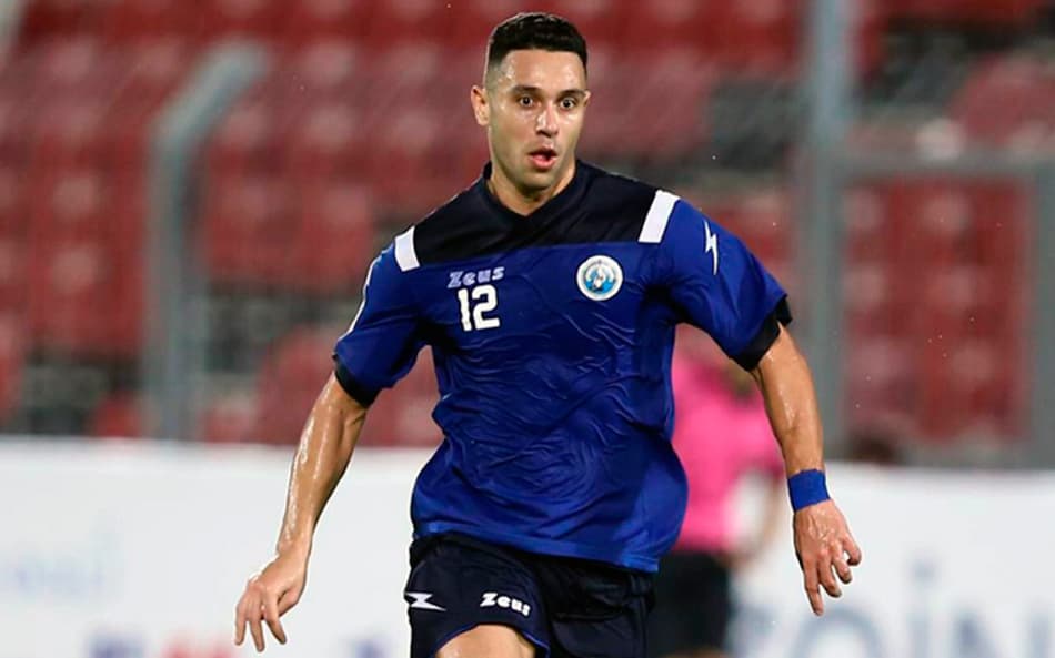 Júnior Timbó tem bom início na Ásia e mira títulos: 'Podemos ir longe'