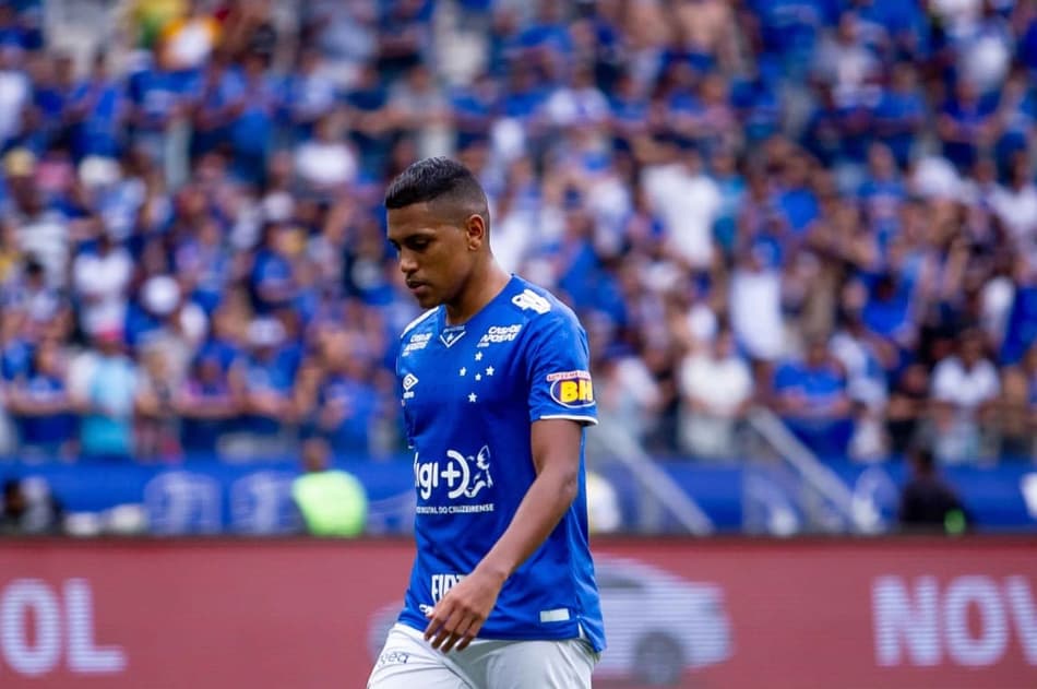 Cruzeiro foi o time mais forte que já caiu? As escalações dos grandes rebaixados