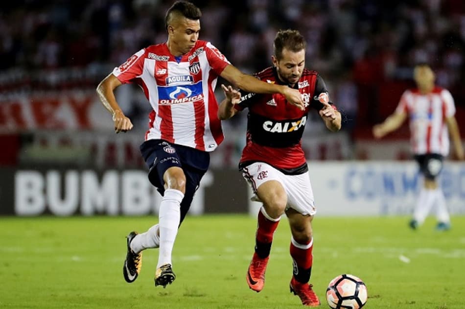 Alvo do Corinthians, Cantillo liderou estatísticas do Barranquilla na Libertadores