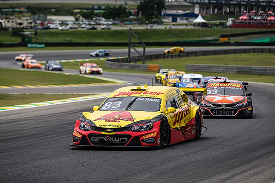 Eleito Piloto Revelação, Casagrande encerra sua melhora temporada na Stock Car