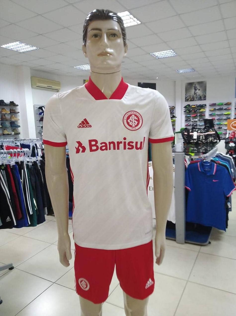 Possível novo uniforme 2 do Internacional tem foto vazada na internet