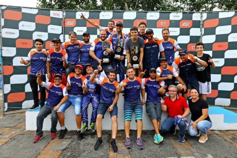 500 Milhas: especialistas superam astros do automobilismo e Americanet Car Racing conquista pole