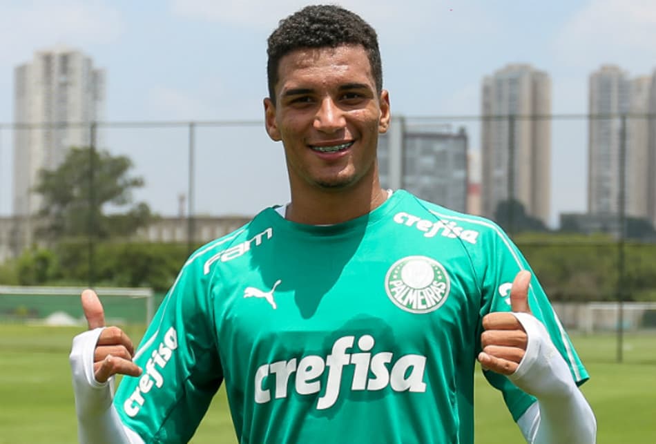 Capitão de Brasil campeão mundial vê Copinha como obsessão no Verdão