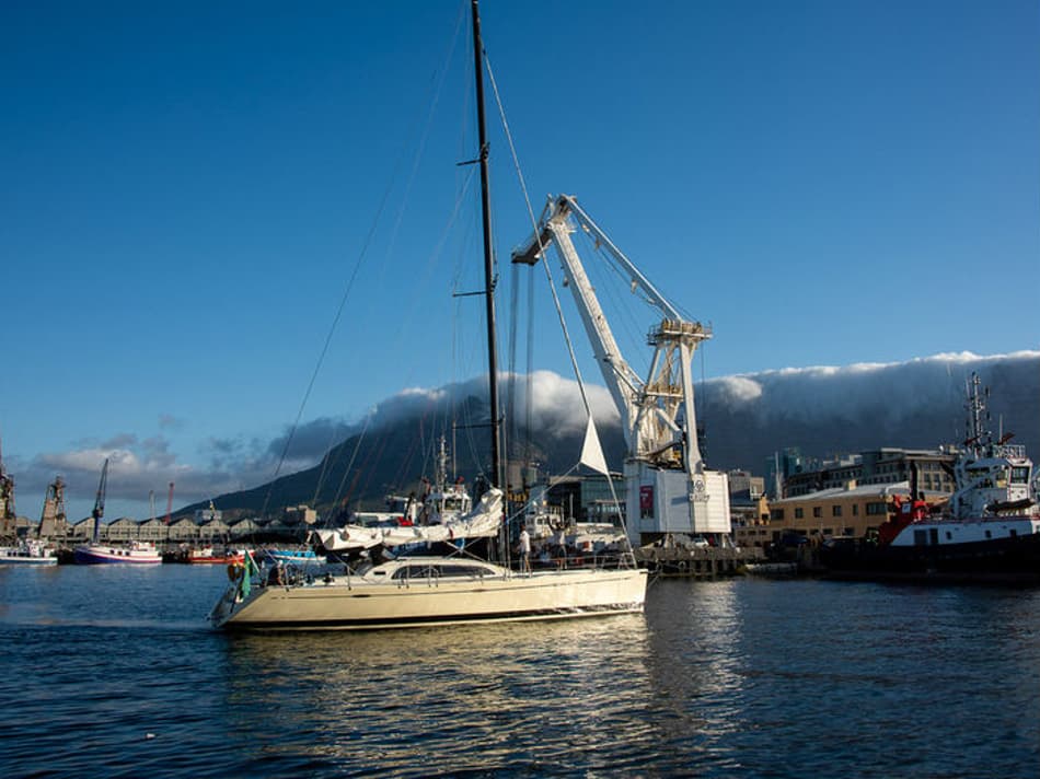 Barcos brasileiros disputam regata Cape Town to Rio com chegada no Iate Clube