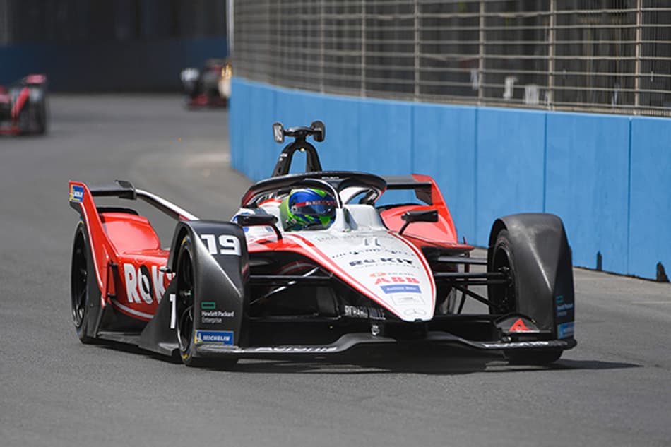 Acidentes acabam com corrida de Massa em Santiago: "Tirou minha chance de chegar onde deveria"