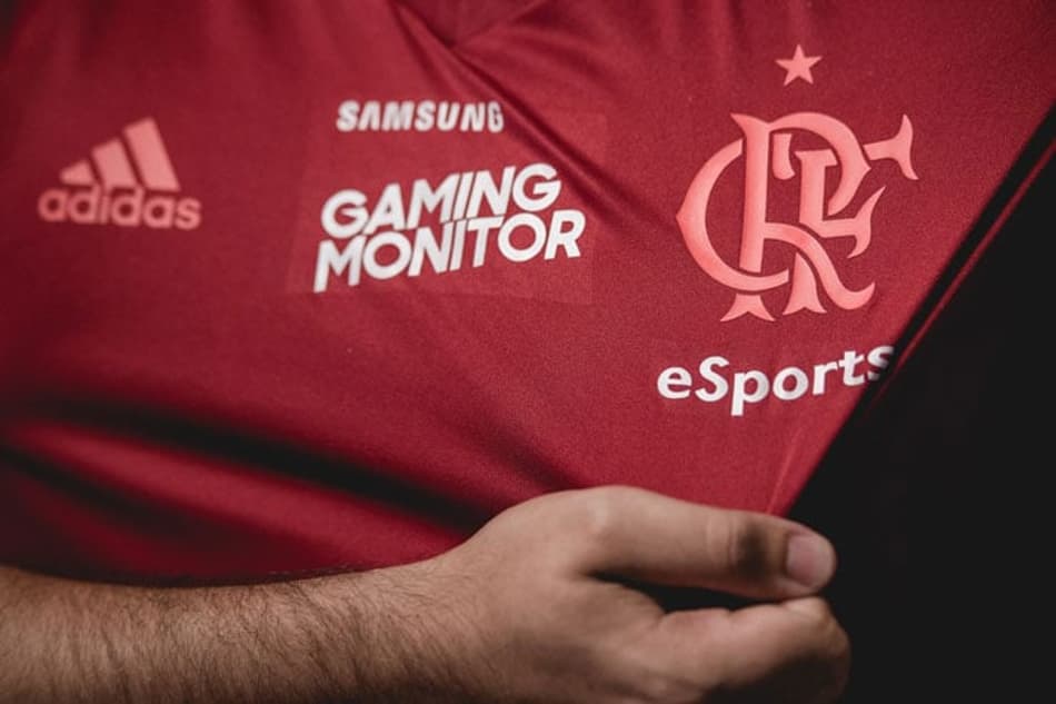 Torcida do Flamengo quer ver o time investir no cenário de CS:GO