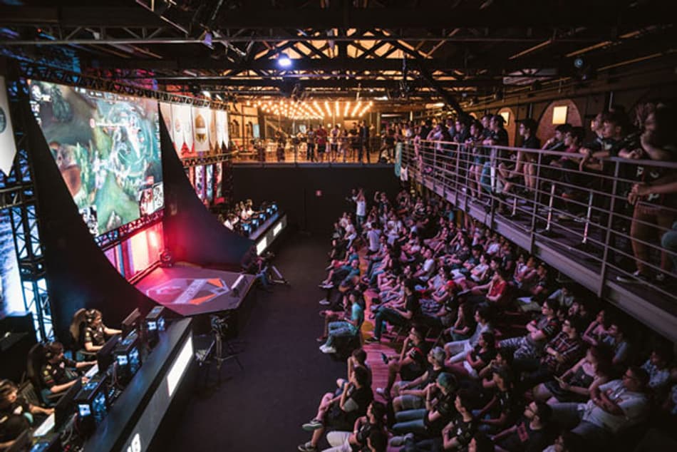 Fãs de esports aplicam mais em investimentos, na bolsa e em planos de previdência