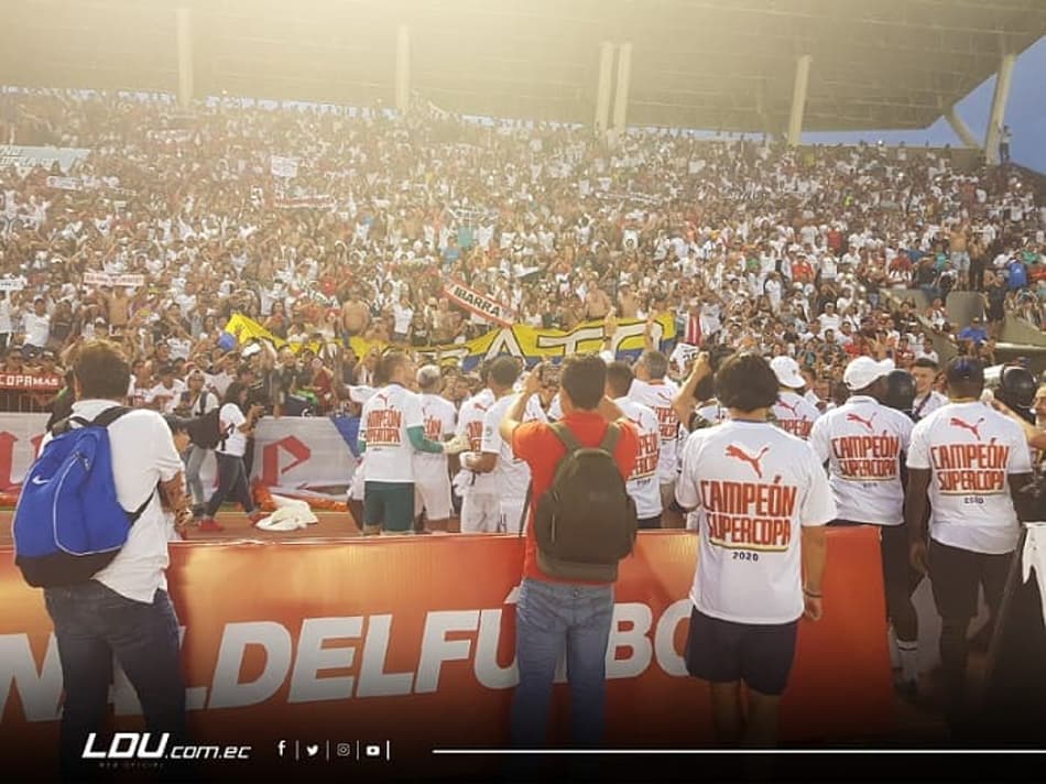 Com pênalti decisivo convertido por Sornoza, LDU conquista a Supercopa do Equador