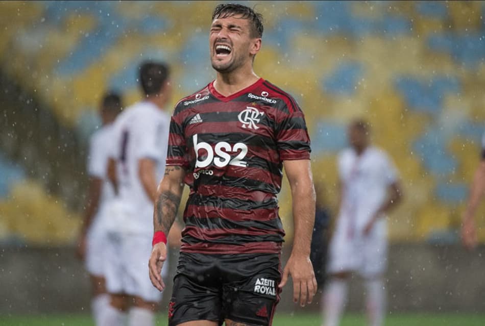 Eliminatórias: Uruguai divulga pré-lista com Arrascaeta e Viña
