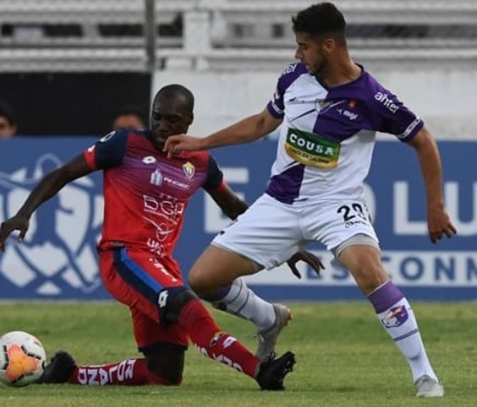 Em jogo amarrado, Fénix vence o El Nacional pela partida de ida da Sul-Americana