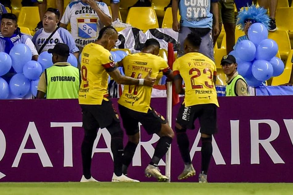 Barcelona não toma conhecimento do Sporting Cristal e goleia no Equador