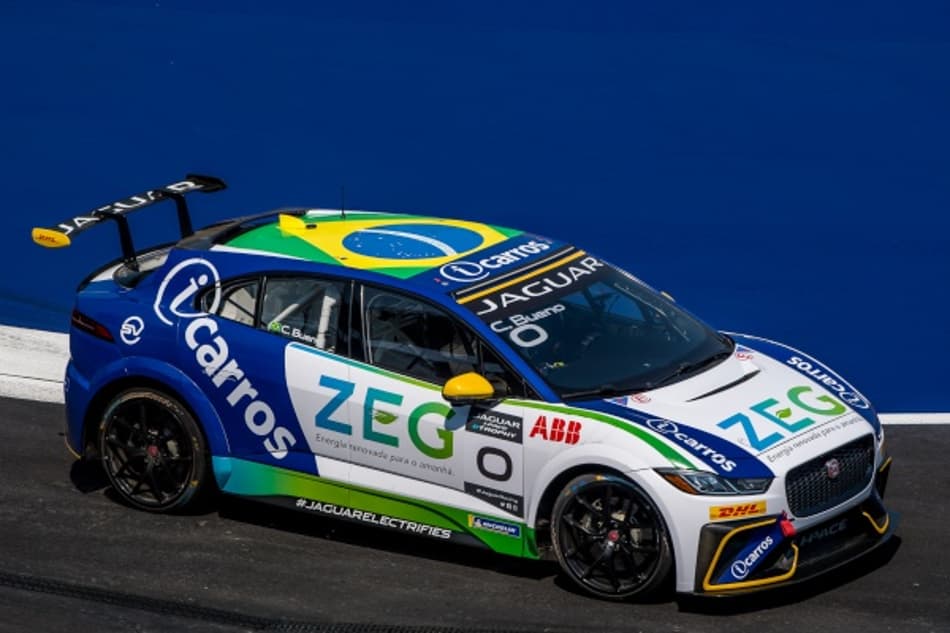 Jimenez é o líder do Jaguar I-PACE eTROPHY depois de vitória no México