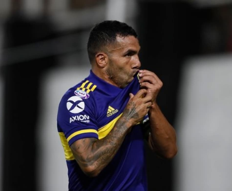 Técnico faz comparação polêmica entre Boca Juniors e clubes da Europa