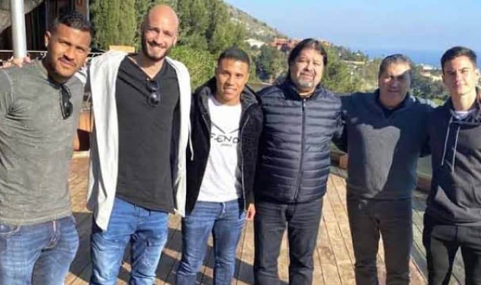 Técnico da Venezuela, José Peseiro faz visita a atletas na Europa