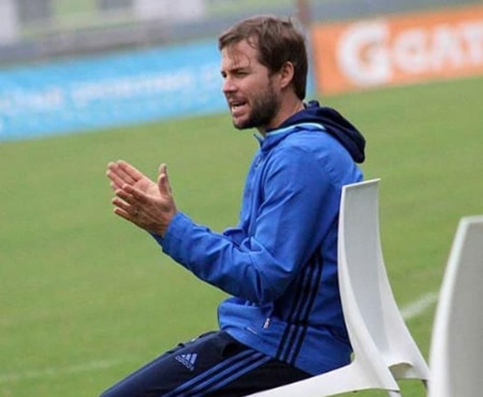 Fora da Libertadores, gigante da América do Sul demite comissão técnica