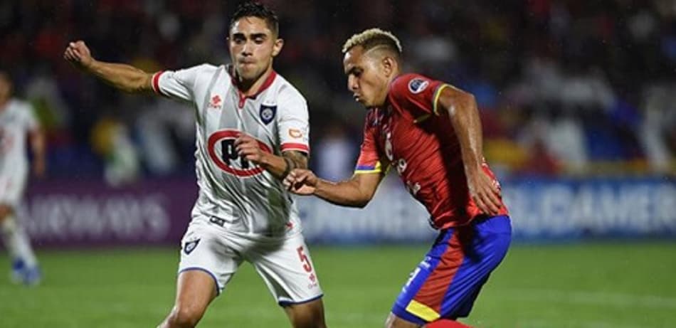 Deportivo Pasto pressiona, mas toma gol do Huachipato quase no fim e está eliminado da Sul-Americana