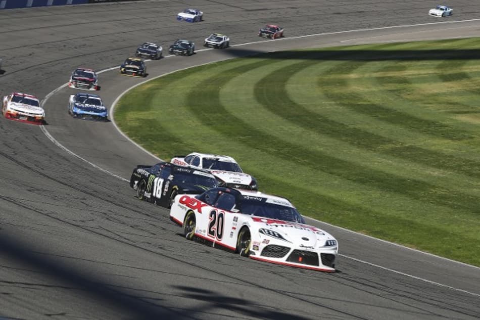 Harrison Burton conquista grande vitória pela Nascar Xfinity em Fontana