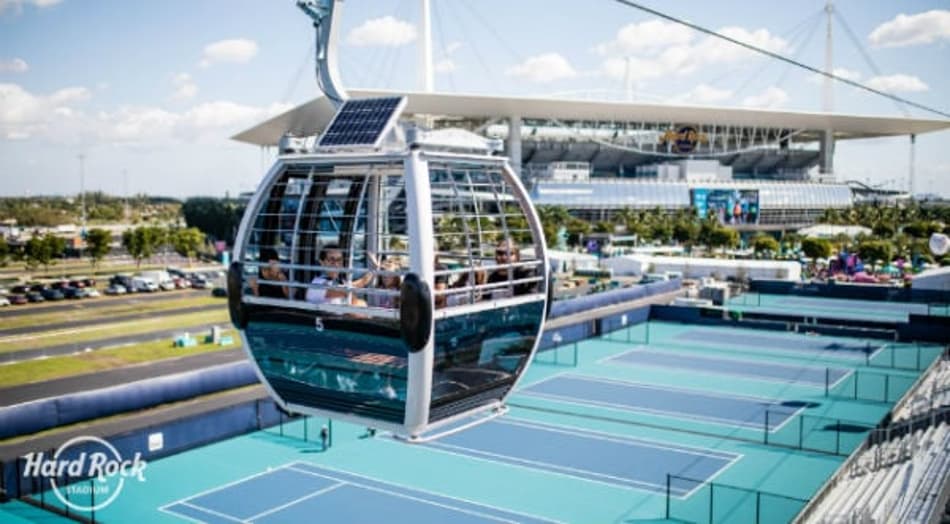 Teleférico no Hard Rock Stadium em Miami