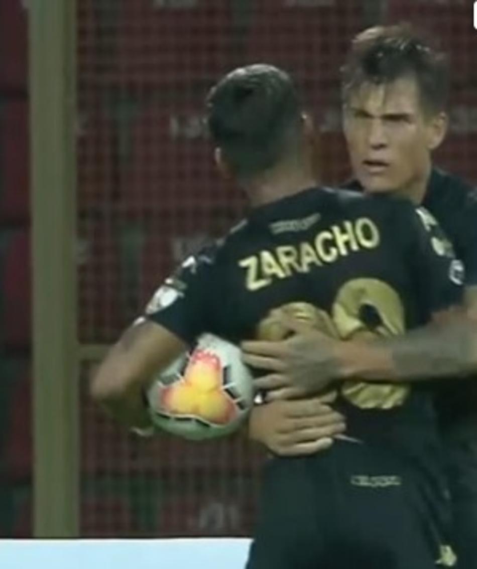 De virada, Racing bate o Estudiantes de Mérida na Libertadores