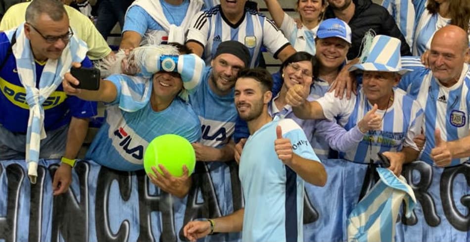 Argentina se livra e empata confronto na Colômbia na Copa Davis