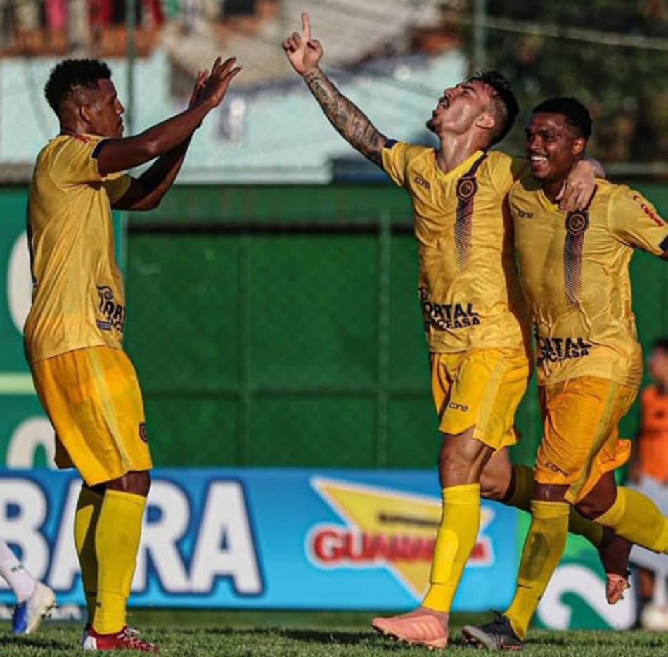 Nathan celebra fase artilheira e aposta no Madureira forte na Taça Rio